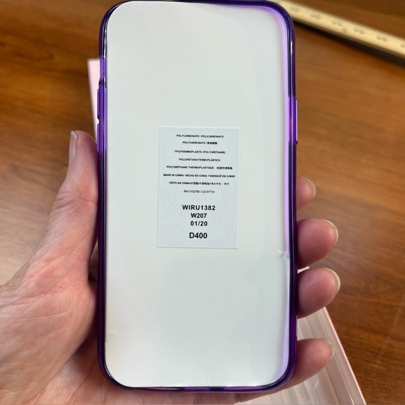 Kate Spade New York iPhone 11 Pro Max Case Rainbow Logo Pride NIB - Picture 7 of 8